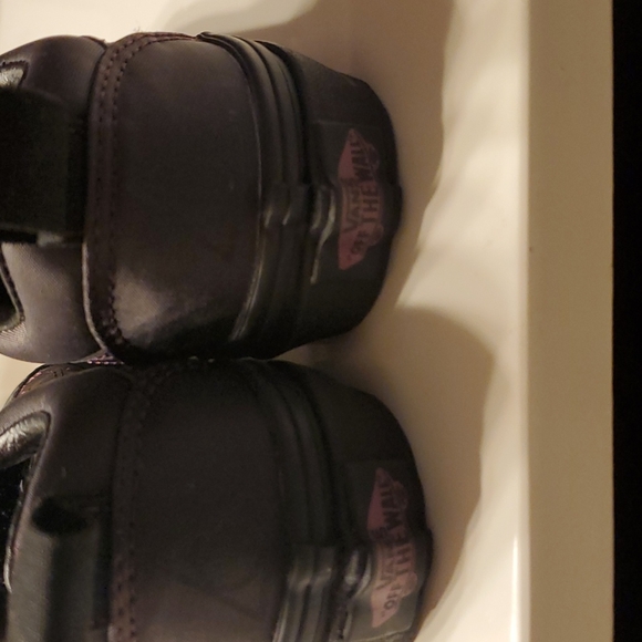 NEVER WORN Vans Harry Potter Unisex Sneakers Kids size 10.5 Dark Purple - Picture 9 of 9